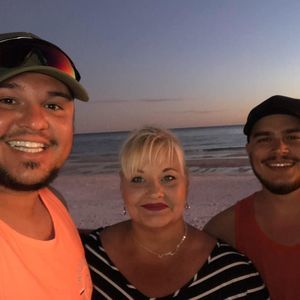 Meet your Posher, Thomas